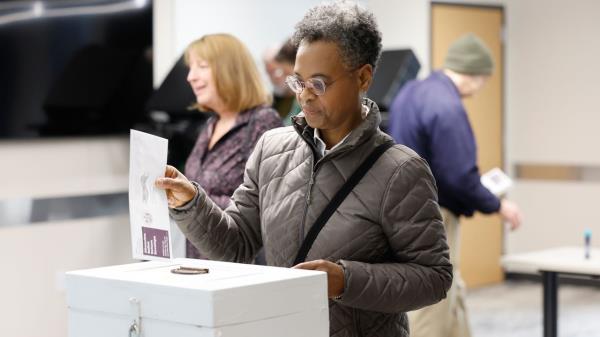 Early voting and spending surge in Wisconsin Supreme Court race that has drawn national attention